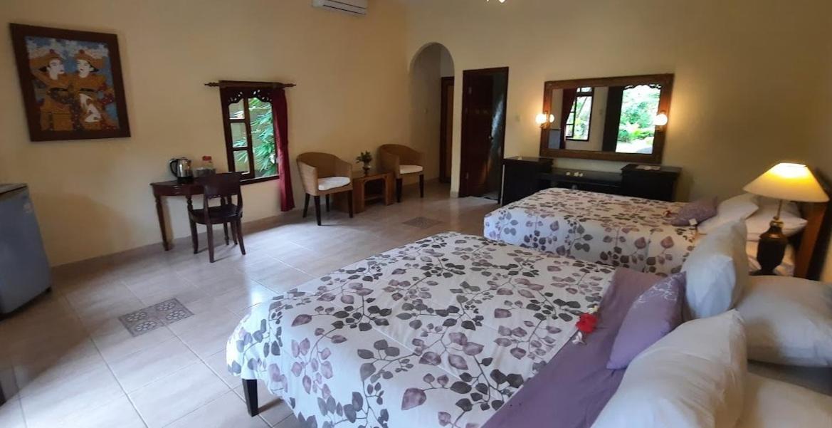Rambutan Hotel Lovina Zewnętrze zdjęcie