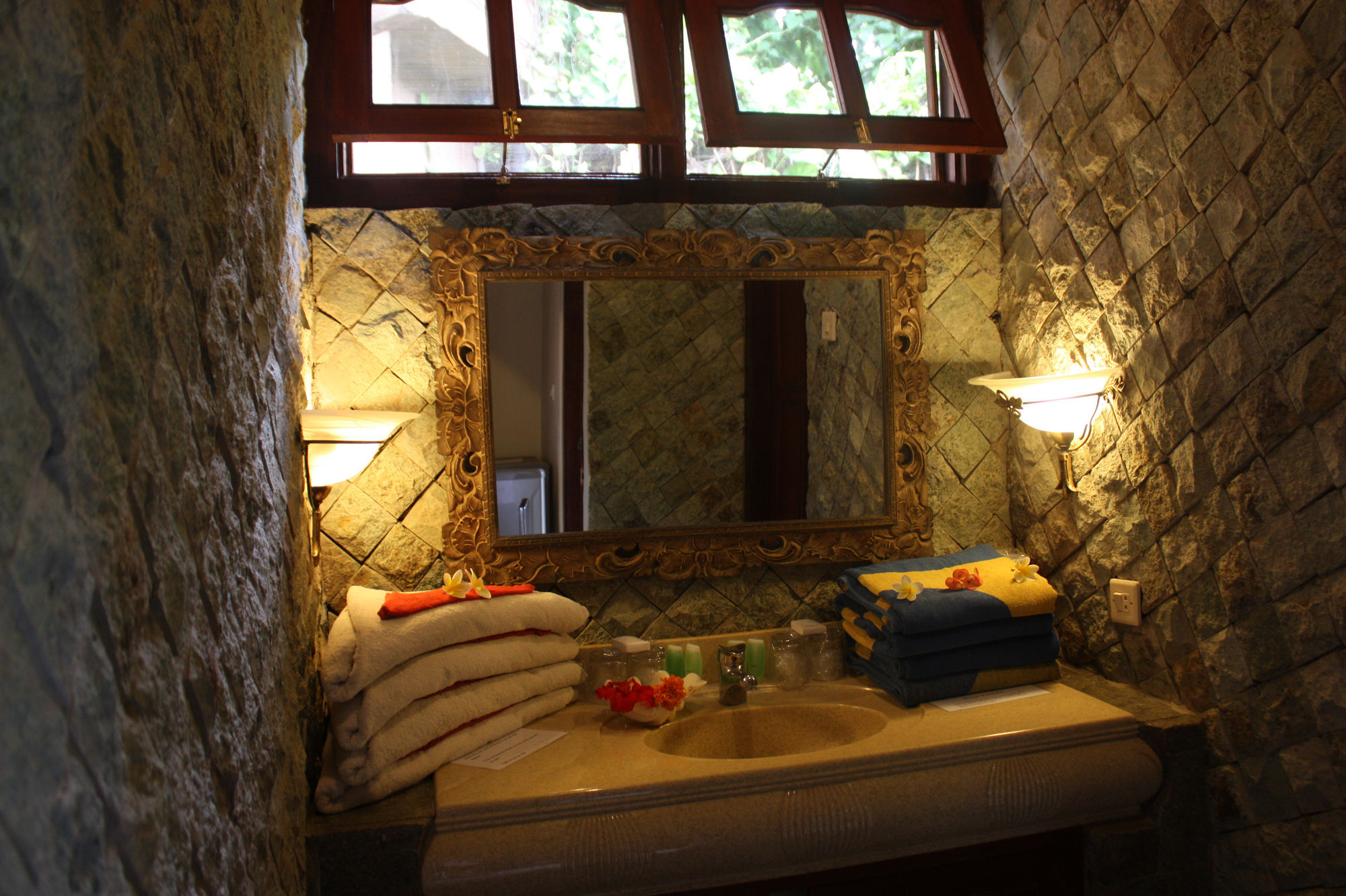 Rambutan Hotel Lovina Zewnętrze zdjęcie